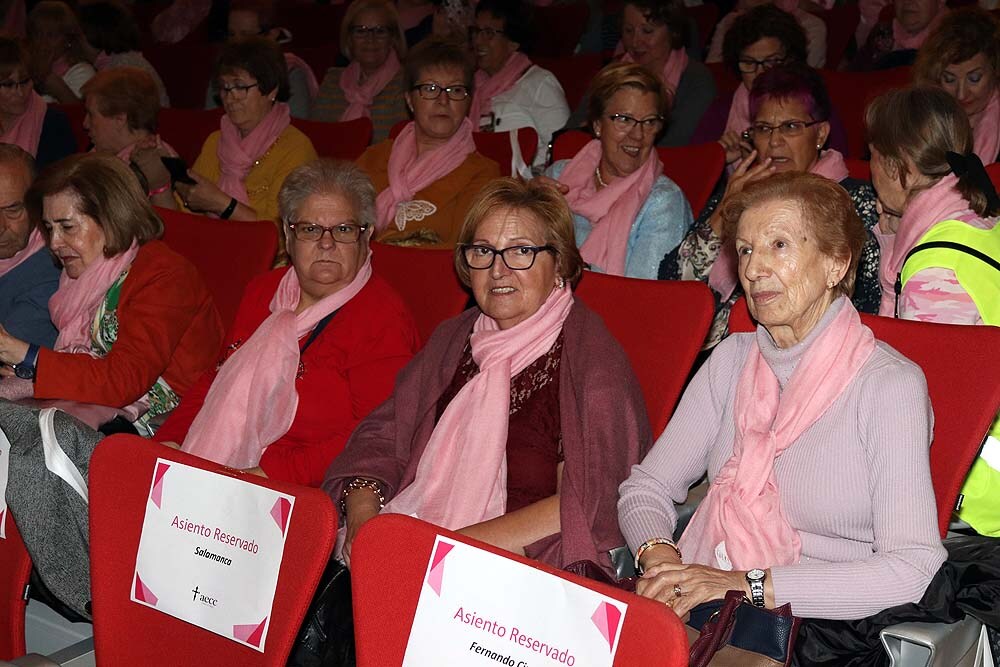 Fotos: Encuentro de personas diagnosticadas de cáncer de mama en Castilla y León