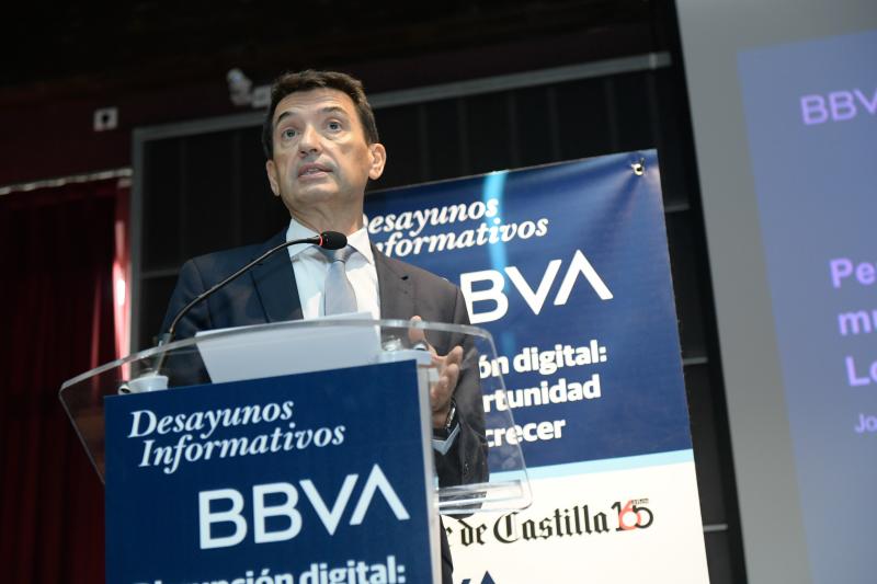 El Norte de Castilla y BBVA han celebrado este miércoles un desayuno informativo cuyo tema central es 'La disrupción digital, una oportunidad para crecer'.