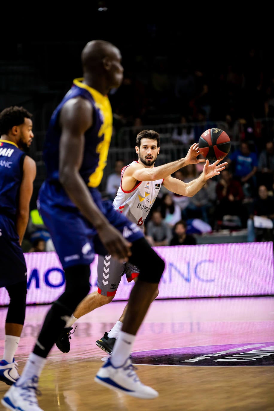 Fotos: Imágenes del partido disputado entre MoraBanc Andorra y San Pablo Burgos