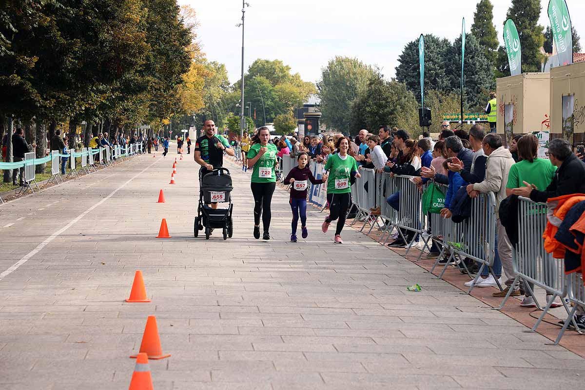 Dani Arce y Lidia Campo han sido los vencedores en la prueba de 10 kilómetros que ha recorridos las calles burgaleses. 