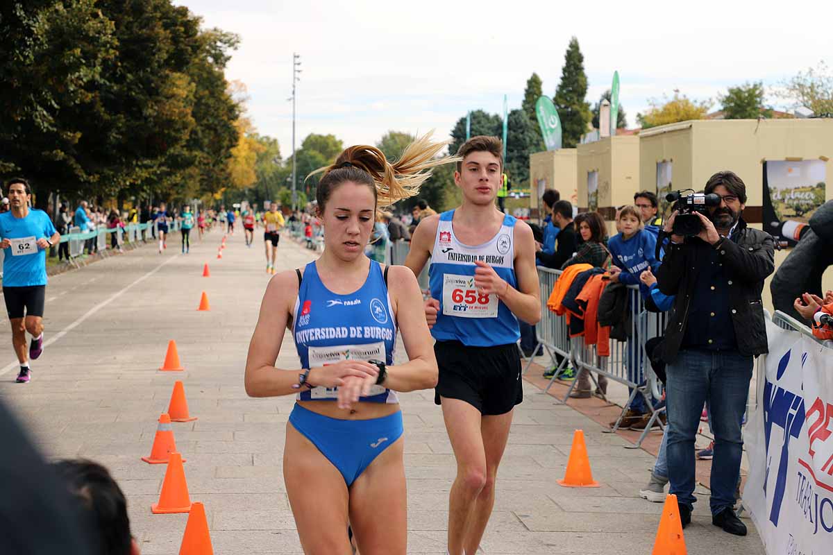 Dani Arce y Lidia Campo han sido los vencedores en la prueba de 10 kilómetros que ha recorridos las calles burgaleses. 