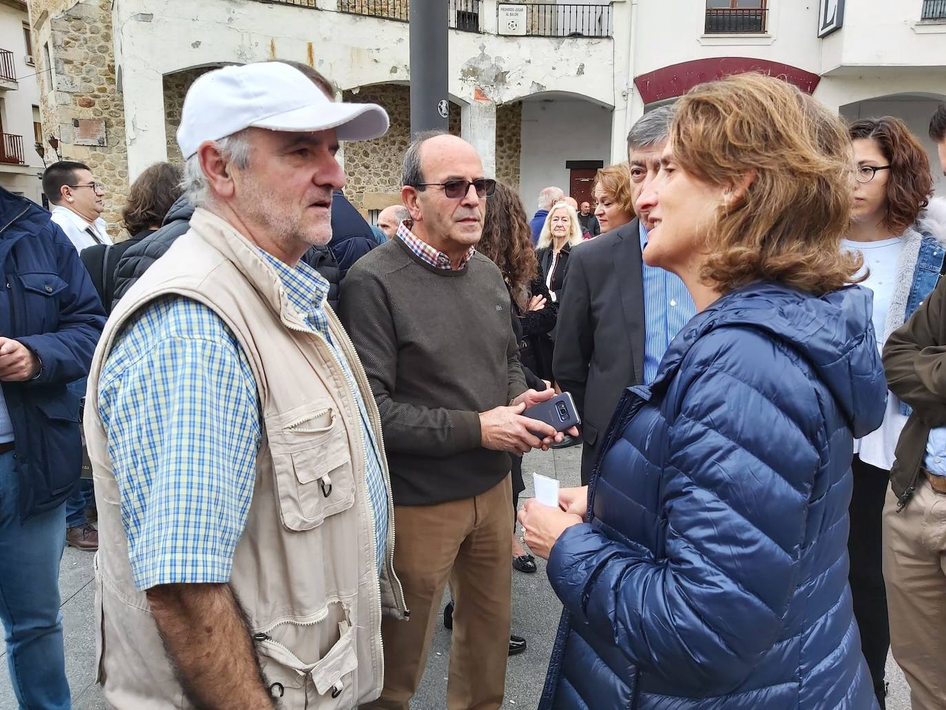 Fotos: Visita de la ministra de Transición Ecológica en funciones, Teresa Ribera, a Medina de Pomar