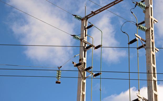 Policía Local mantiene acordonada la zona hasta que se repare la avería eléctrica