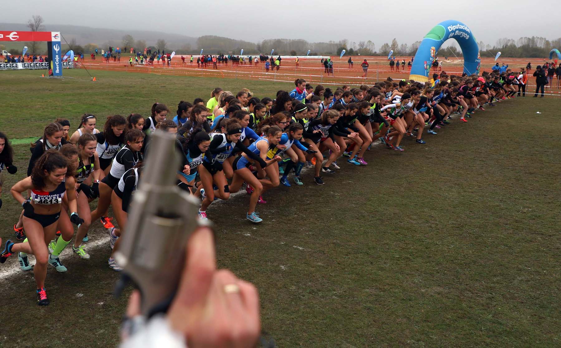 Los jóvenes también han demostrado su fortaleza en el cross. 