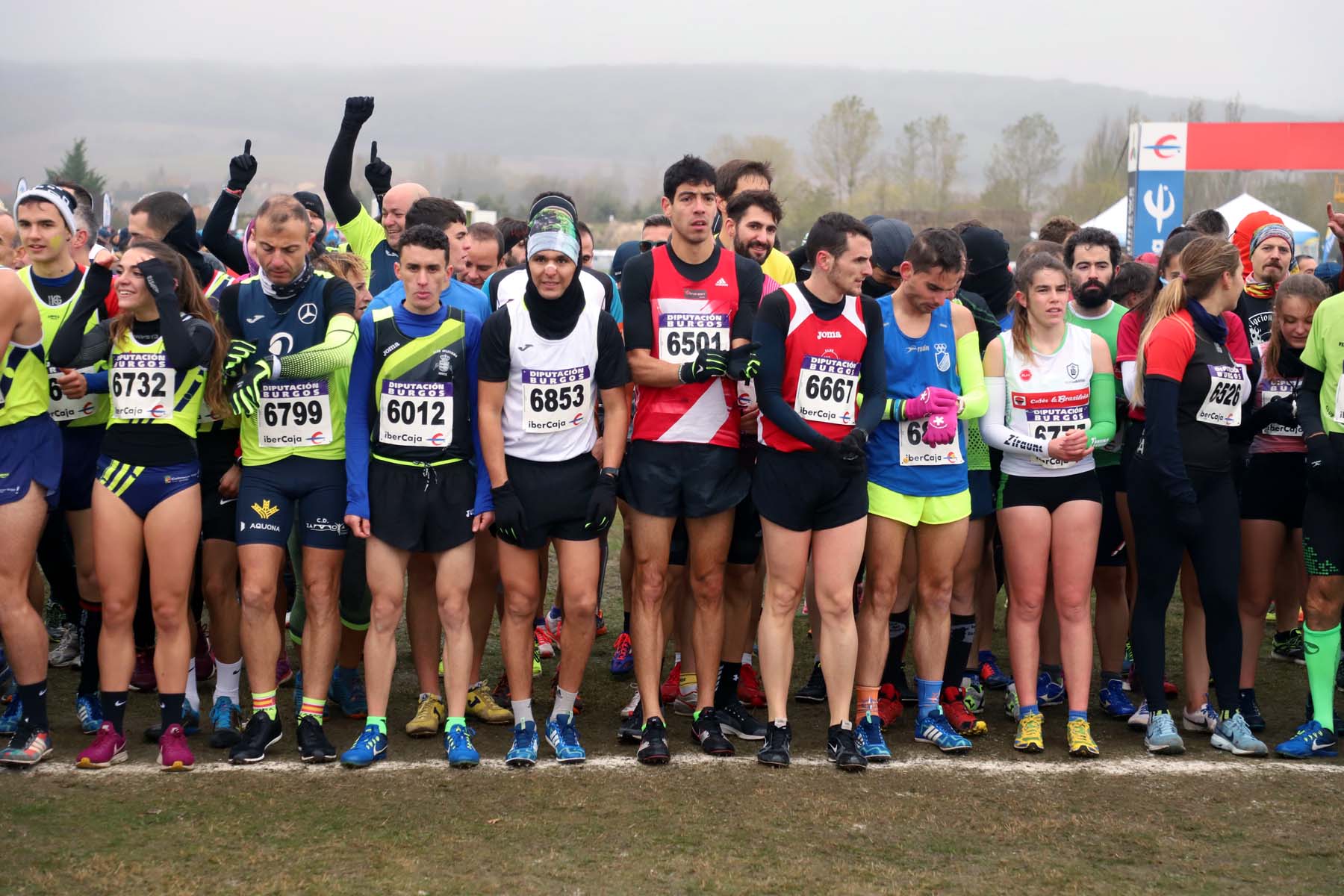 Miles de personas se han vuelto a dar cita en el circuito de Atapuerca. 