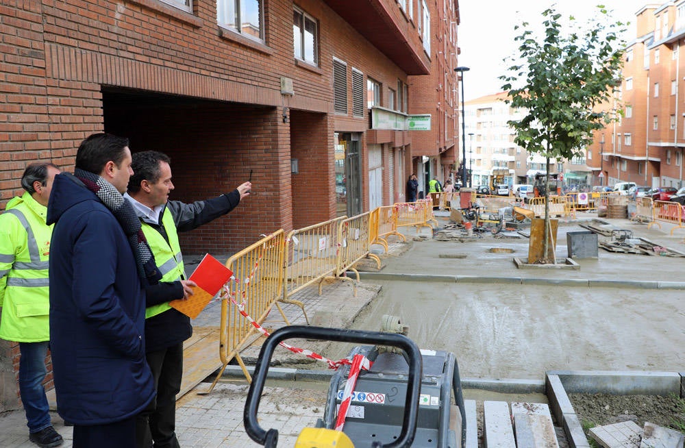El alcalde, Daniel de la Rosa, ha visitado el estado de las obras