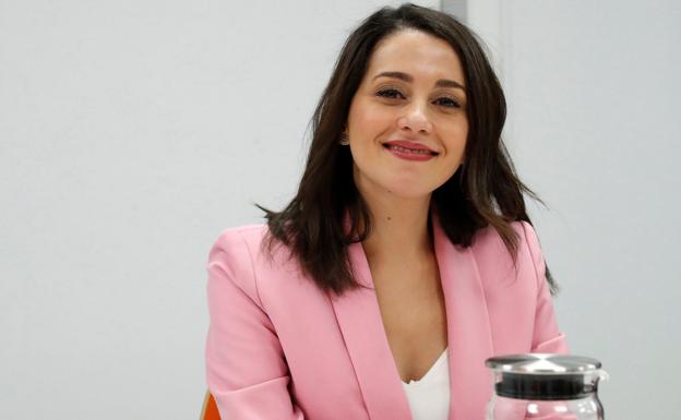 Inés Arrimadas, el lunes durante la reunión del Comité Permanente de Ciudadanos. 