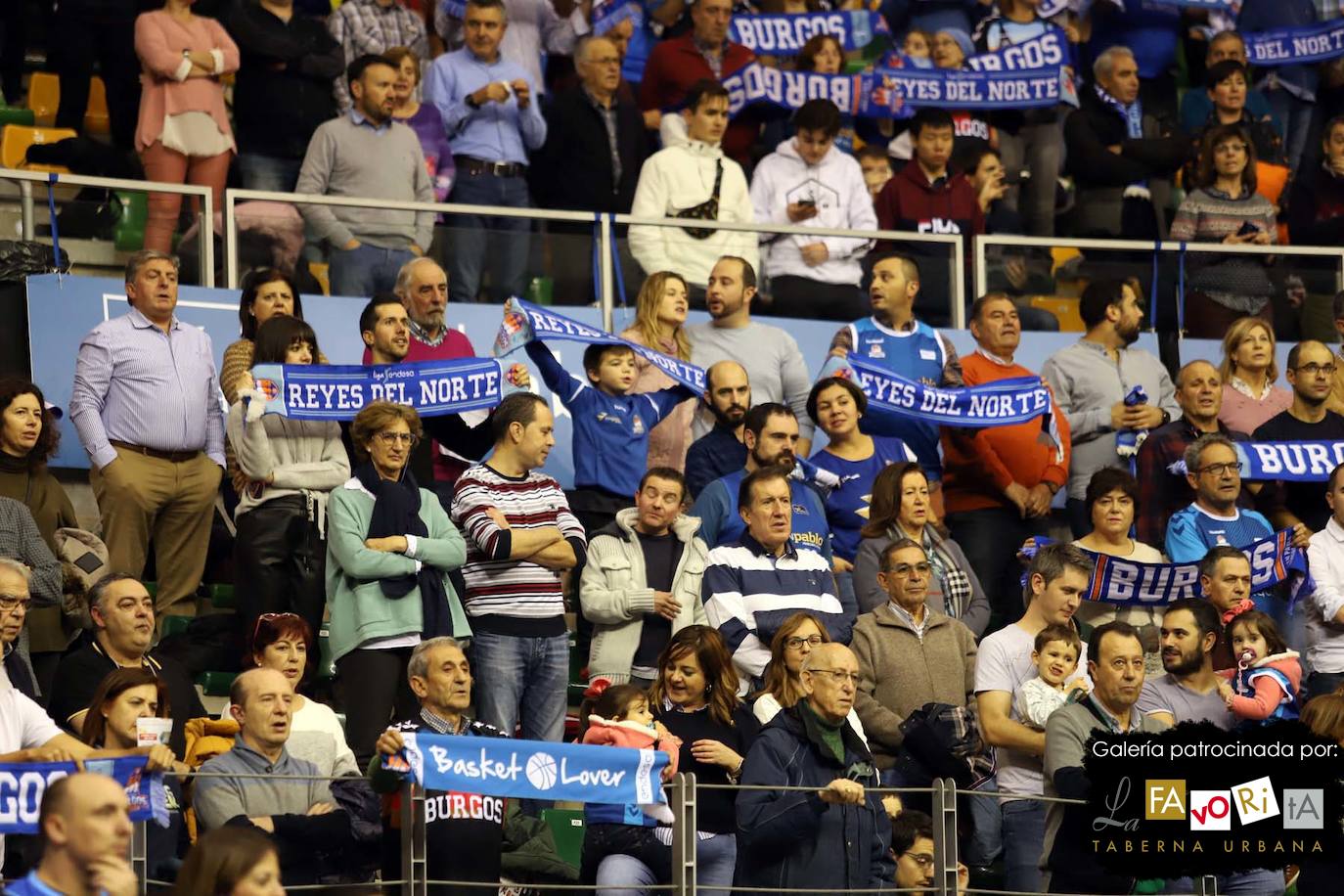 Fotos: El Coliseum vuelve a teñirse de azul