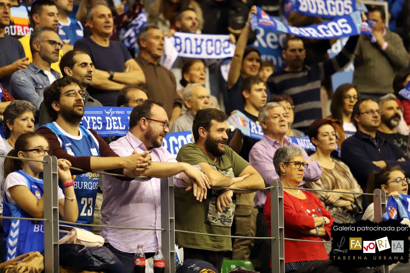 Fotos: El Coliseum vuelve a teñirse de azul