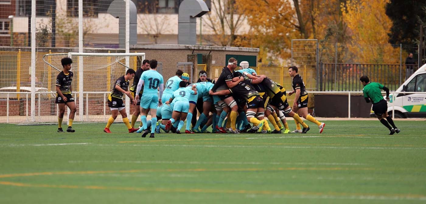 Fotos: El UBU Colina Clinic y el FC Barcelona firman tablas en San Amaro