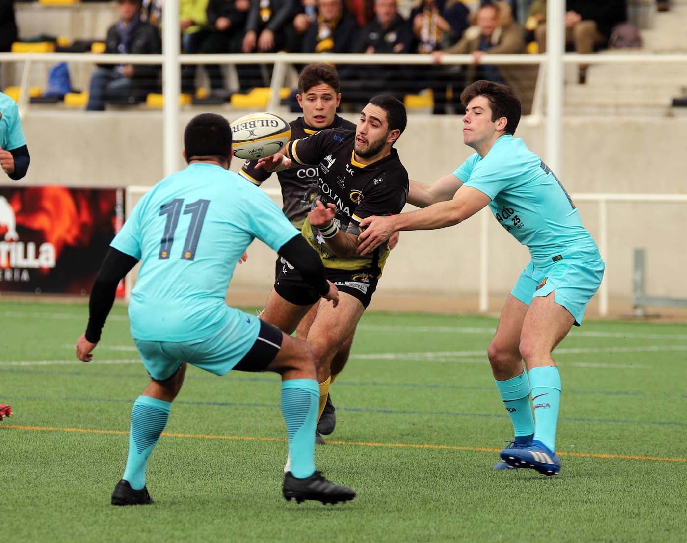 Fotos: El UBU Colina Clinic y el FC Barcelona firman tablas en San Amaro