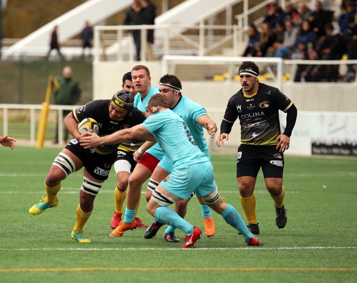 Fotos: El UBU Colina Clinic y el FC Barcelona firman tablas en San Amaro