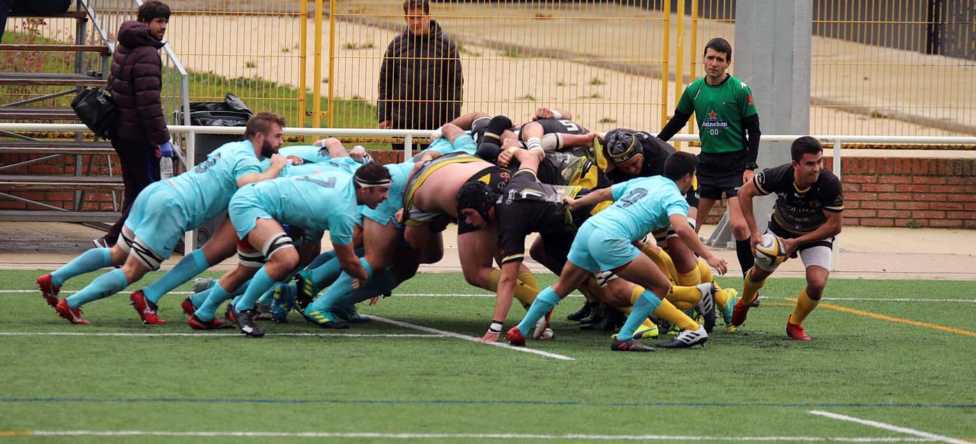 Fotos: El UBU Colina Clinic y el FC Barcelona firman tablas en San Amaro