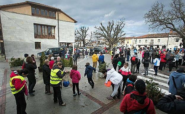 Imagen principal - Imágenes de la jornada. 