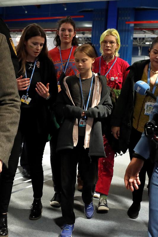 Fotos: Greta Thunberg se une a la sentada por la inacción contra la emergencia climática