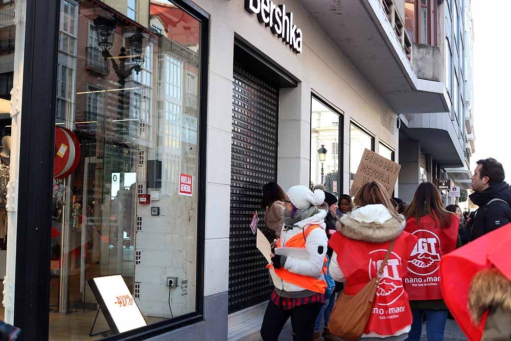 Fotos: Huelga en el comercio de Burgos