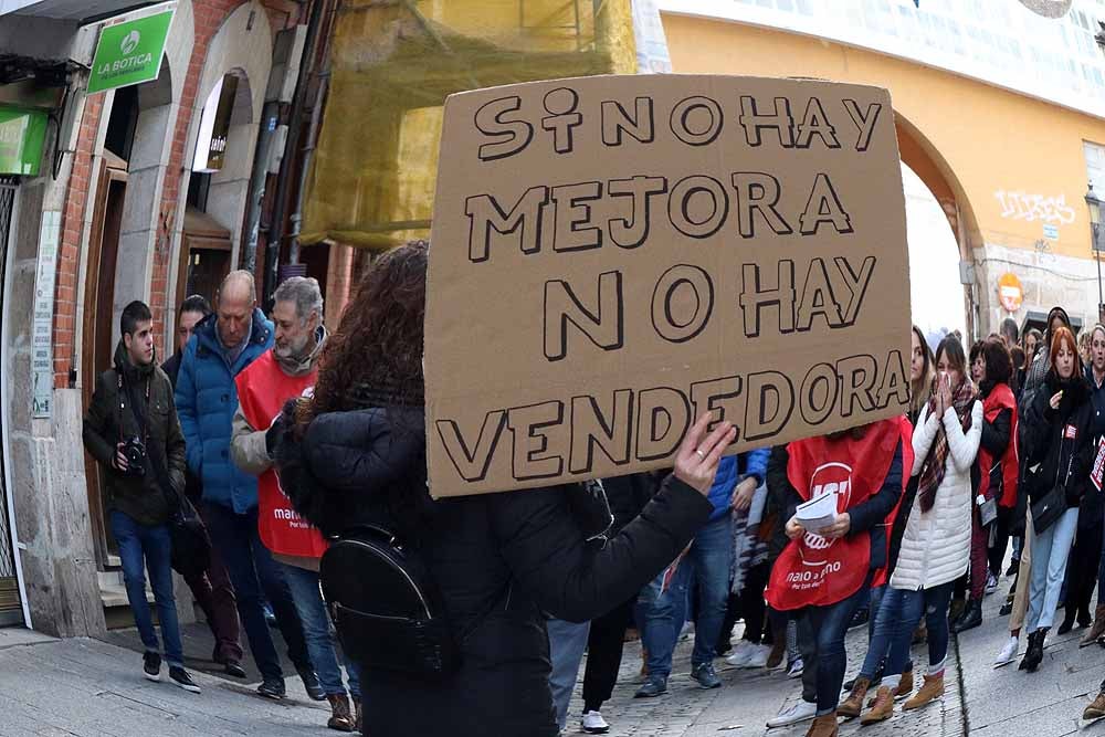 Fotos: Huelga en el comercio de Burgos