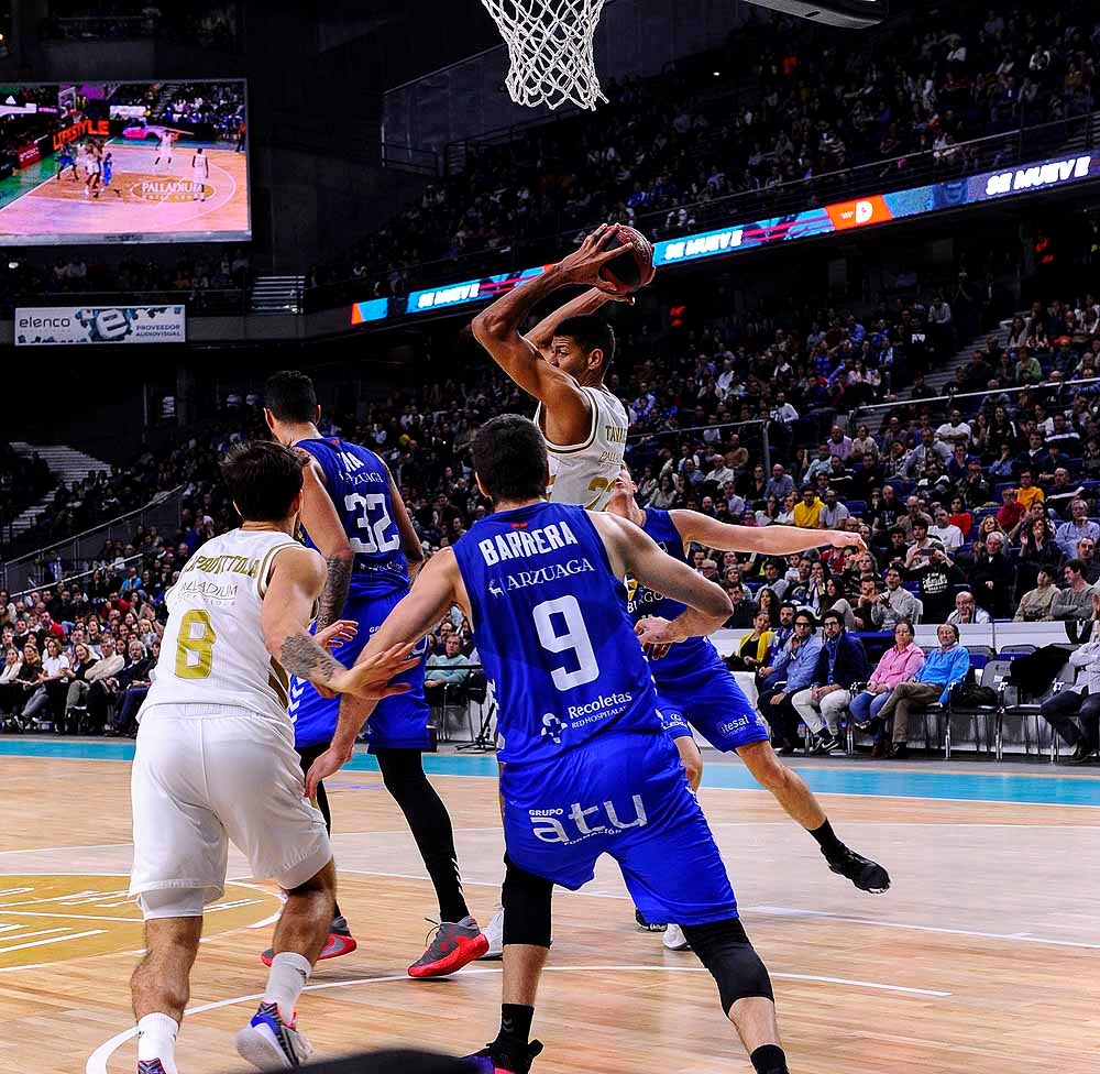 Fotos: Las mejores imágenes del partido entre Real Madrid y San Pablo Burgos