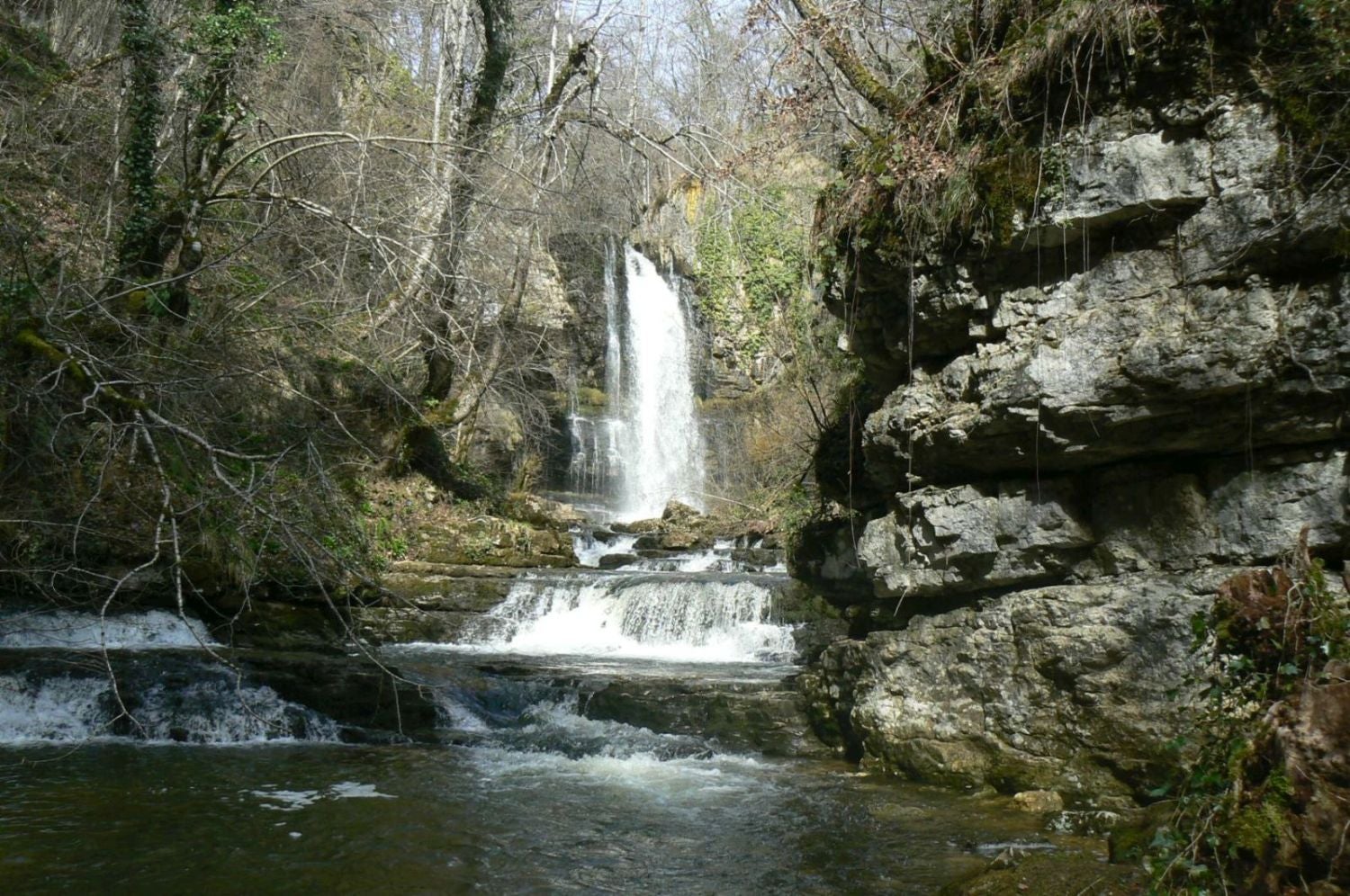 LA cascada de Las Pisas es un auténtico espectáculo natural. 