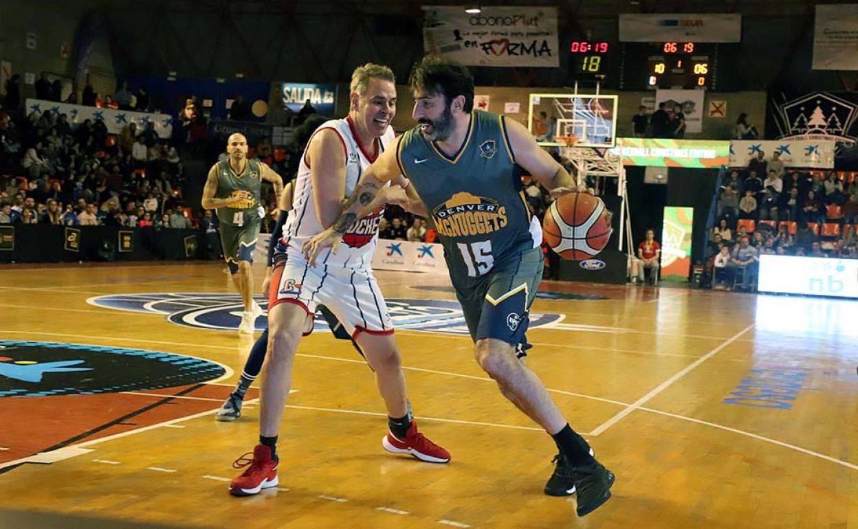 Jorge García defiende a Alex Mumbrú