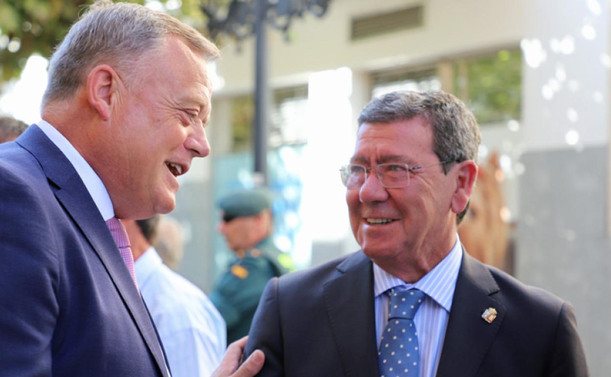 Lorenzo Rodríguez (CS) y César Rico (PP). 