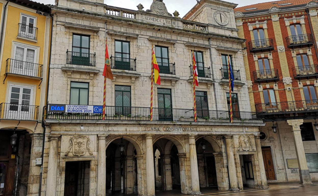 El Ayuntamiento de Burgos prorroga las cuentas a falta de someter a votación el nuevo presupuesto