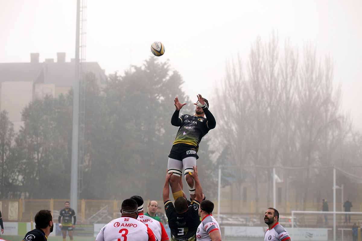 Fotos: Así ha sido la derrota del UBU Colina Clinic ante el Ampo Ordizia