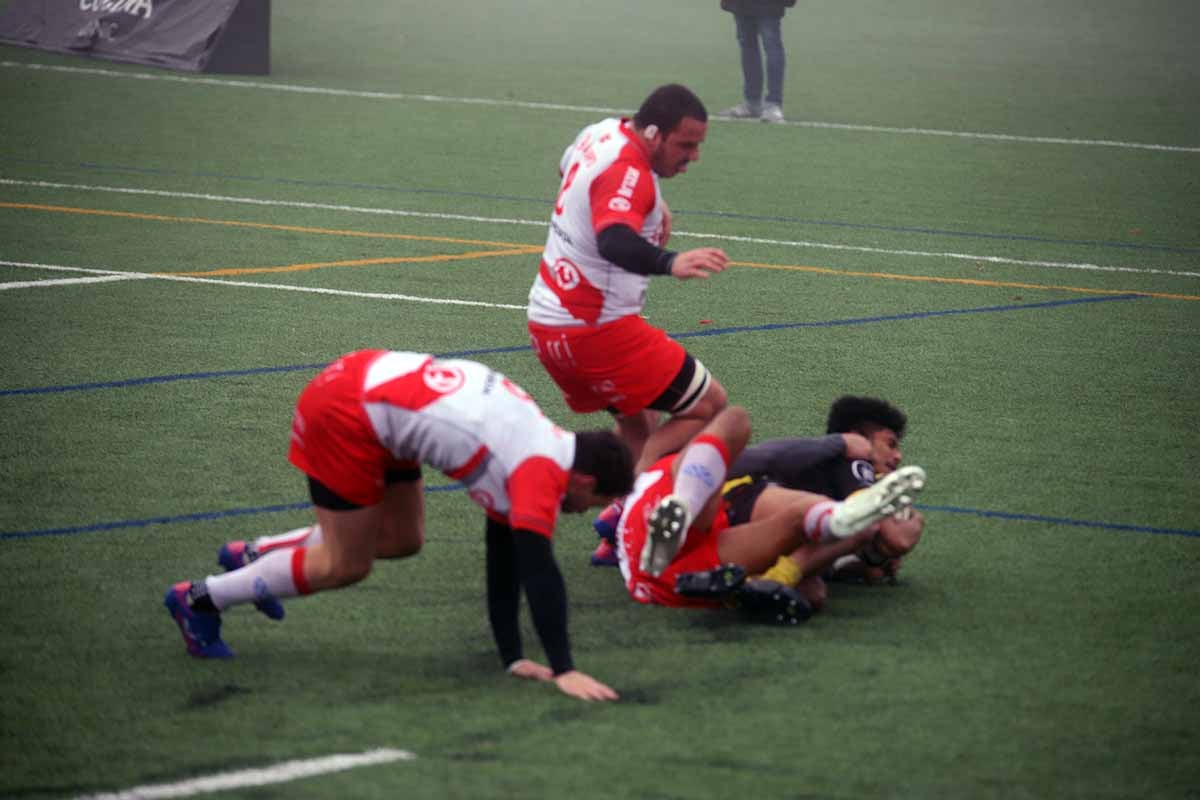 Fotos: Así ha sido la derrota del UBU Colina Clinic ante el Ampo Ordizia