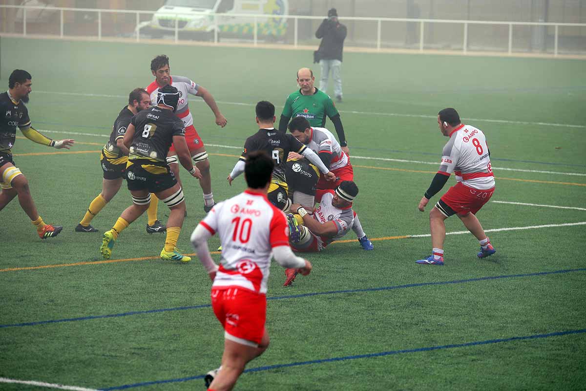 Fotos: Así ha sido la derrota del UBU Colina Clinic ante el Ampo Ordizia