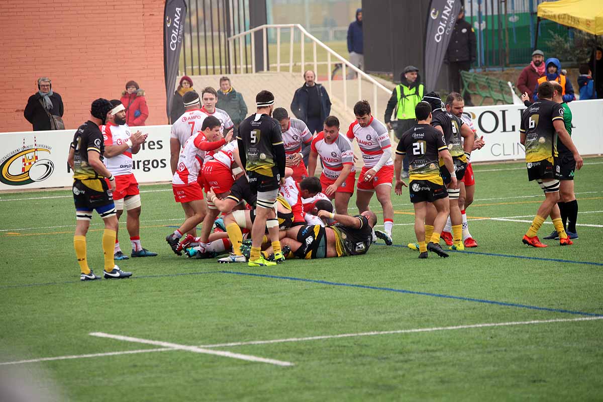 Fotos: Así ha sido la derrota del UBU Colina Clinic ante el Ampo Ordizia