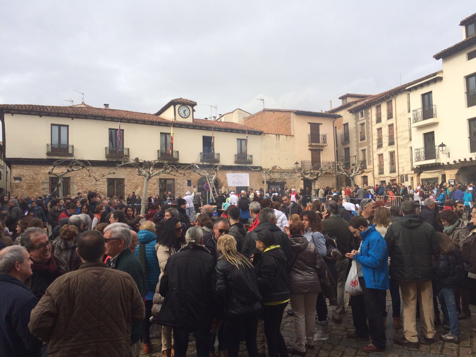 Fiesta de la matanza en Covarrubias en ediciones pasadas. 