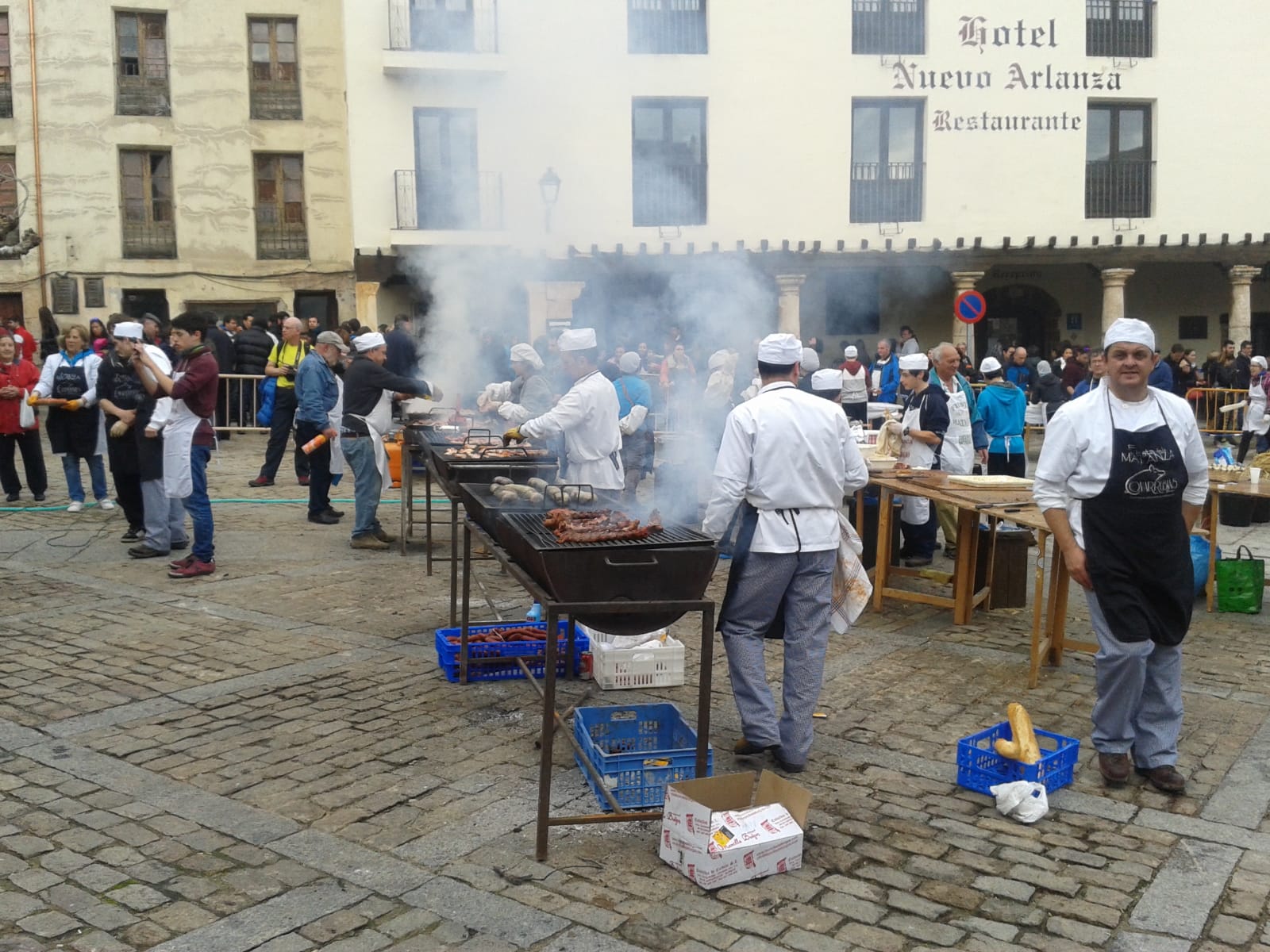 Fiesta de la matanza en Covarrubias en ediciones pasadas. 