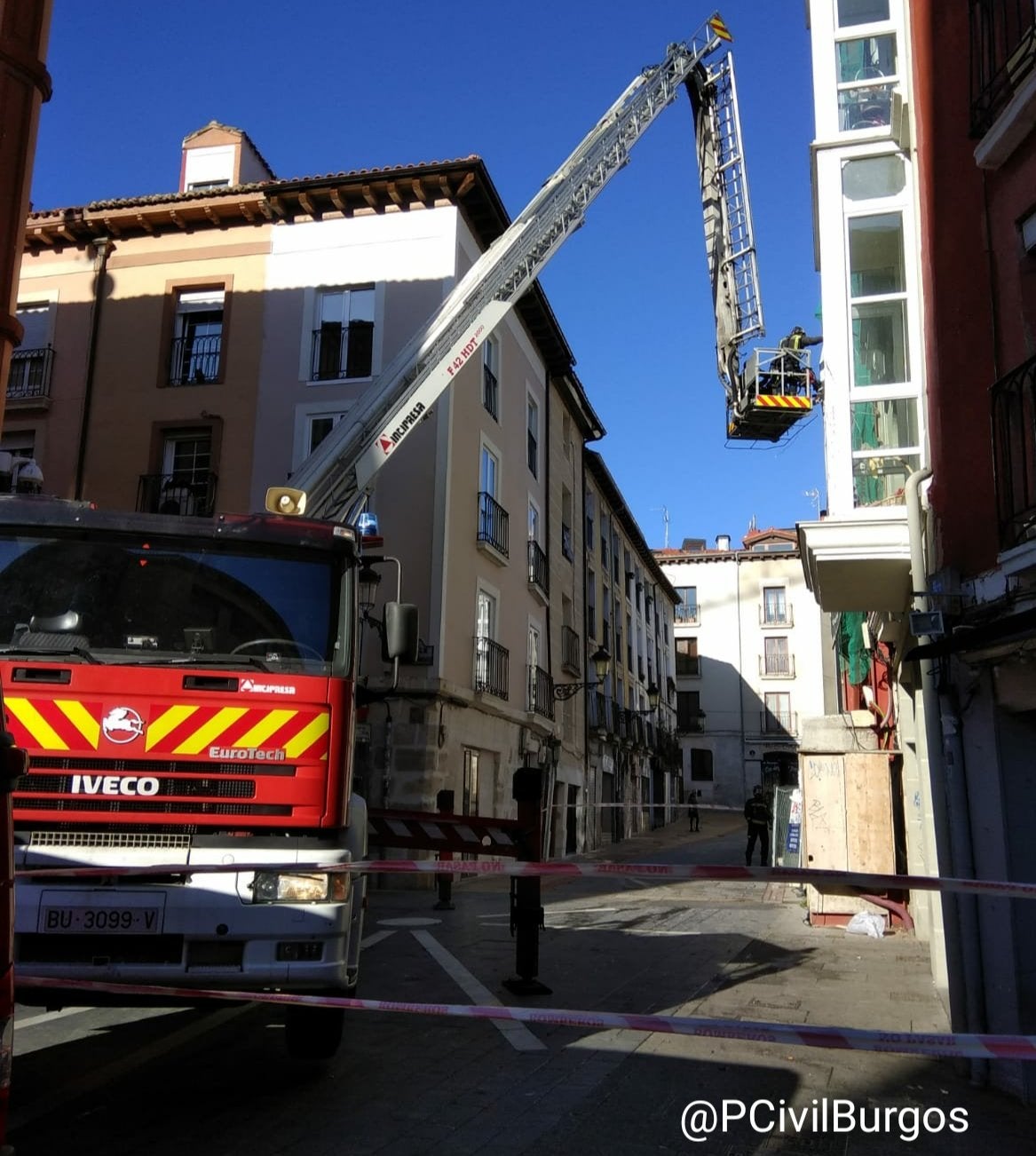 Fotos: El fuerte viento está provocando numerosos incidentes en Burgos