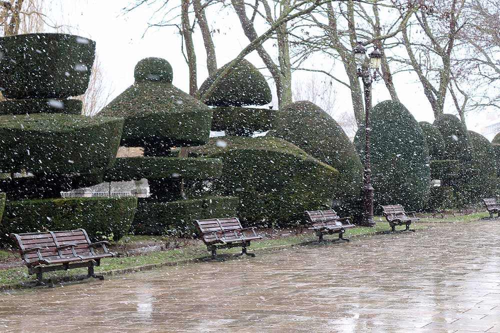 Fotos: La nieve llega a Burgos