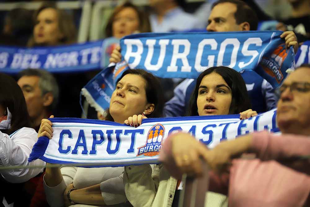 Un completo Coliseum no sirvió para que el San Pablo sumara una nueva victoria.