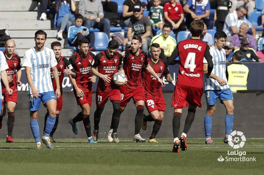 Andaluces y burgaleses empataron a dos en La Rosaleda.