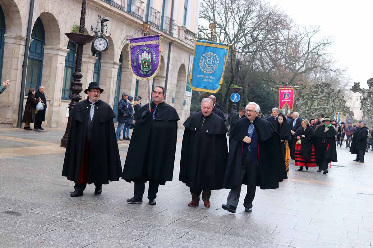 Fotos: La ciudadanía burgalesa desfila para honrar a su patrón San Lesmes Abad