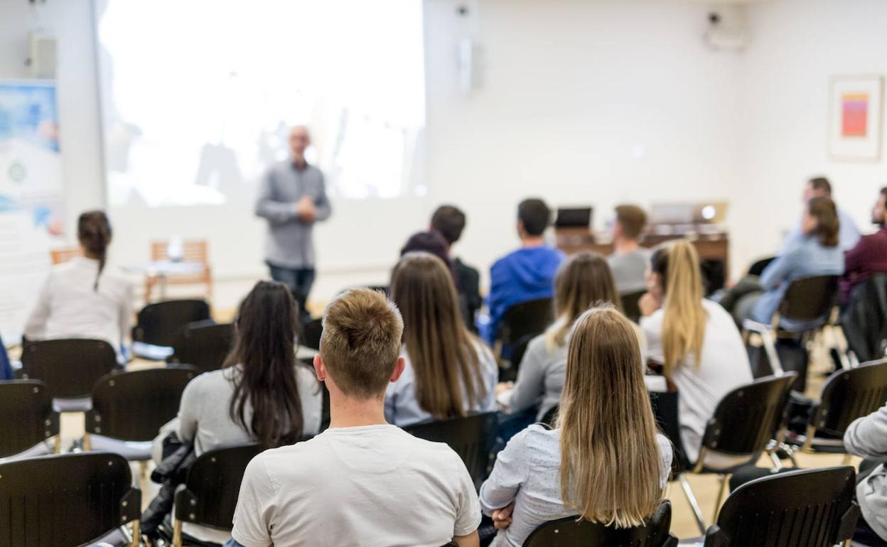 Los aspirantes buscan el 'estímulo' en las empresas