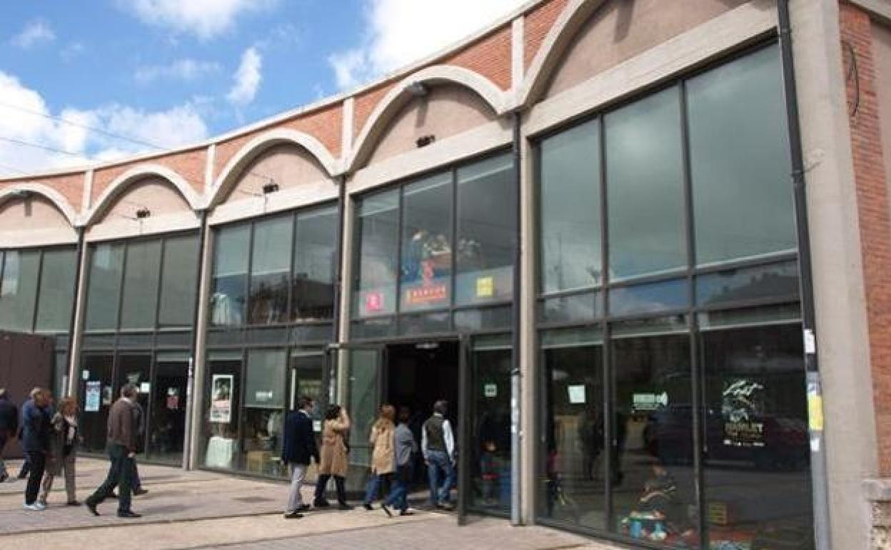 El arreglo y la limpieza de El Hangar, tras la salida del anterior adjudicatario, costó 38.000 euros