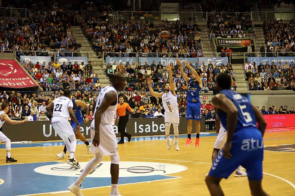 Fotos: Imágenes del enfrentamiento entre San Pablo Burgos y Morabanc Andorra