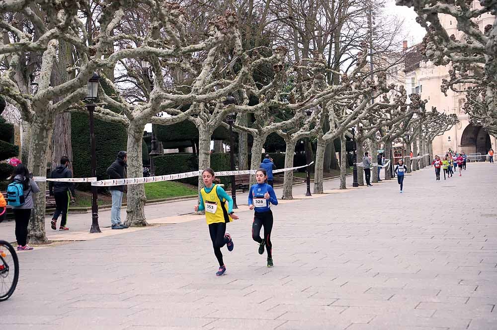 Fotos: Los más pequeños no se han querido perder la XLII edición del Cross de San Lesmes