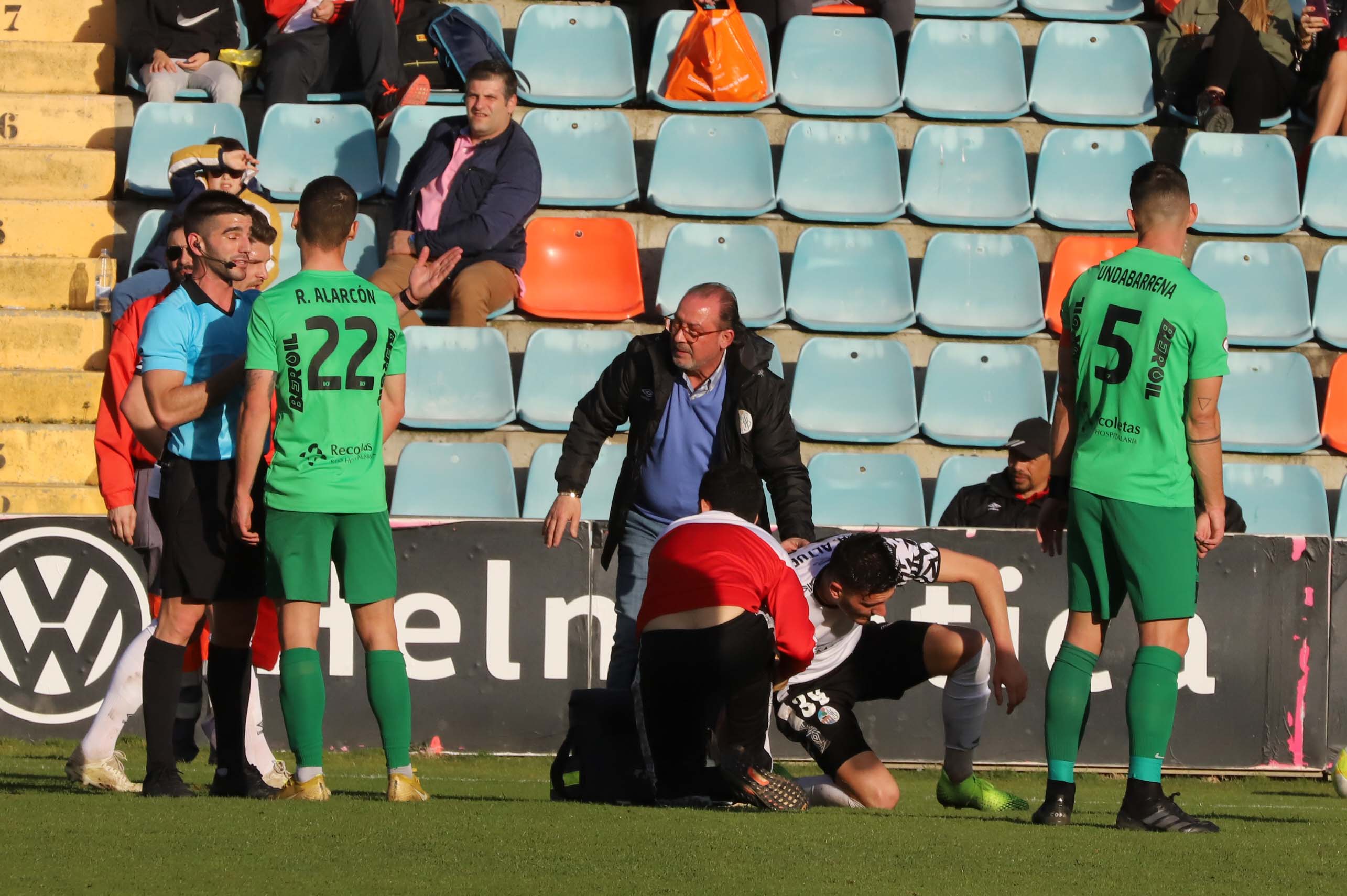 Fotos: Imágenes del encuentro entre el Burgos CF y el Salamanca CF UDS