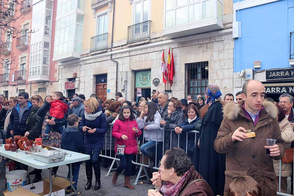 Fotos: Los Cucos celebran con los burgaleses su Fiesta de la Matanza