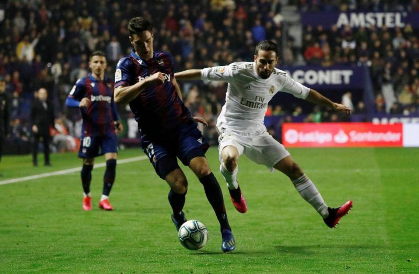 Fotos: Las mejores imágenes del Levante-Real Madrid