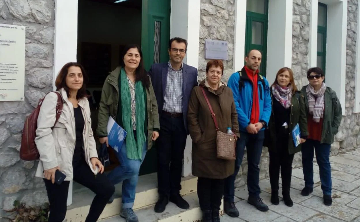 Imagen de la reunión mantenida en Patras. 