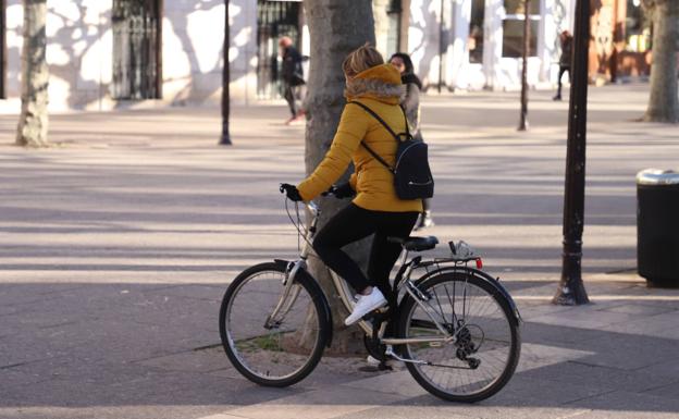 El Ayuntamiento decreta la creación de un registro de bicicletas para los vecinos de las zonas peatonales