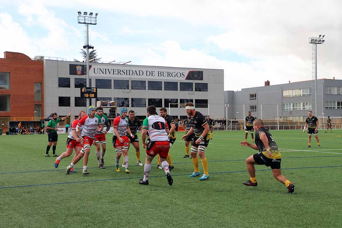 La afición se entregó con los gualdinegros que cosecharon otra victoria en casa.