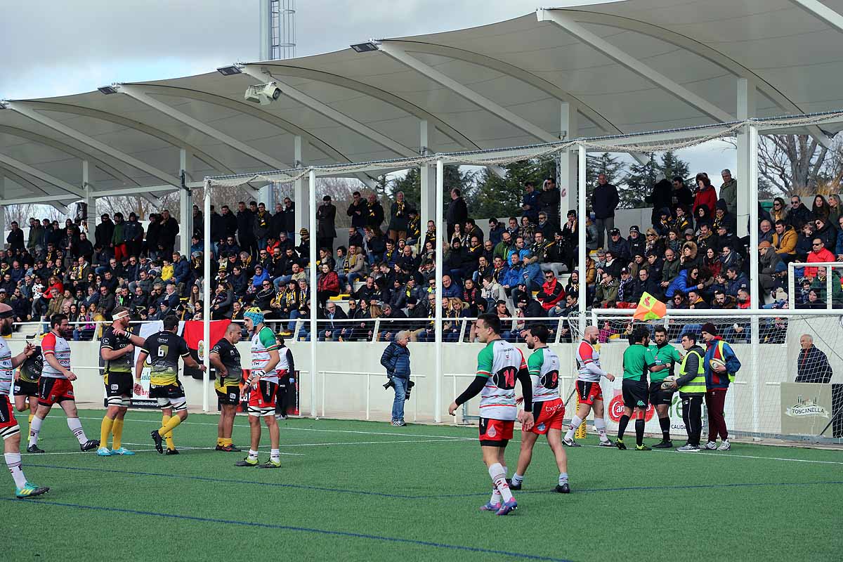 La afición se entregó con los gualdinegros que cosecharon otra victoria en casa.