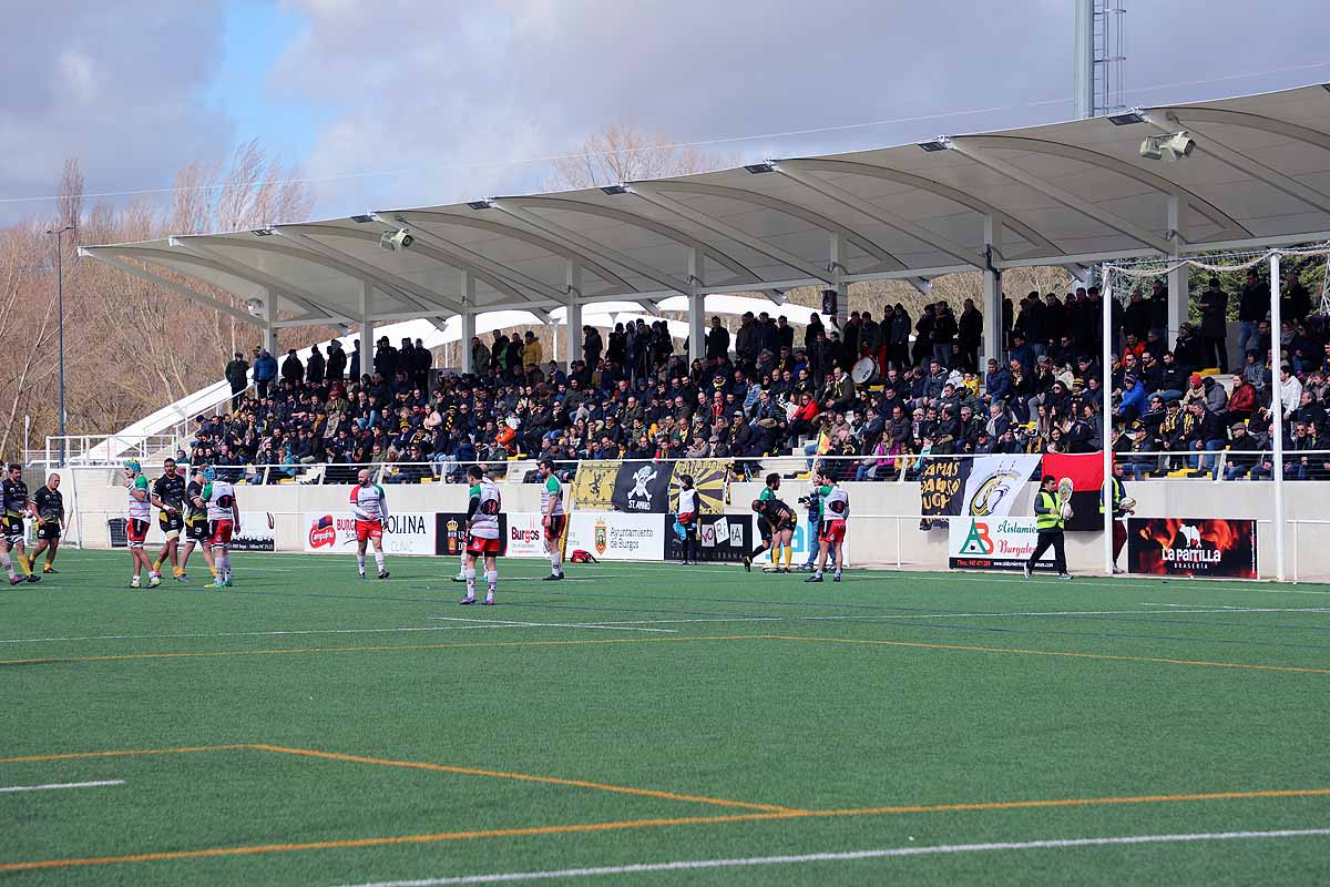 La afición se entregó con los gualdinegros que cosecharon otra victoria en casa.