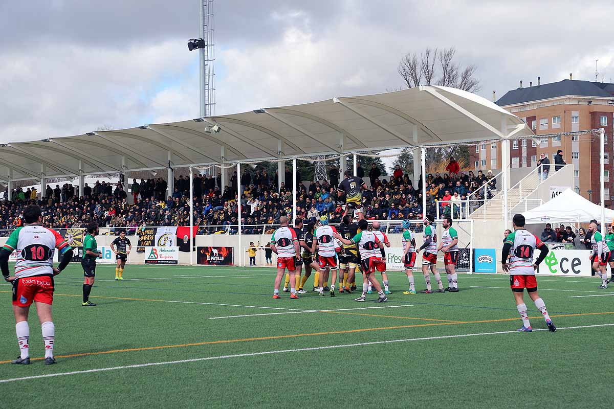 La afición se entregó con los gualdinegros que cosecharon otra victoria en casa.